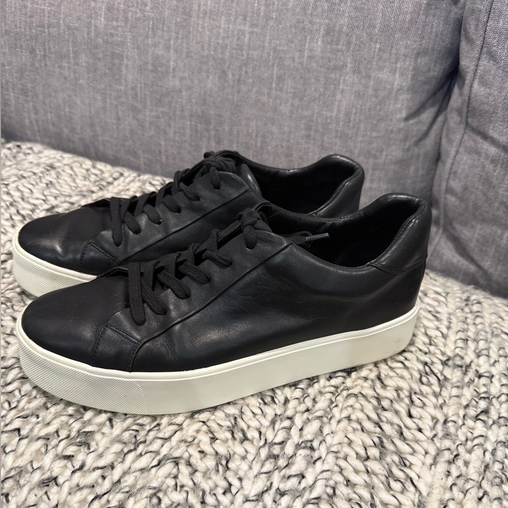 Vince Black Leather Footwear